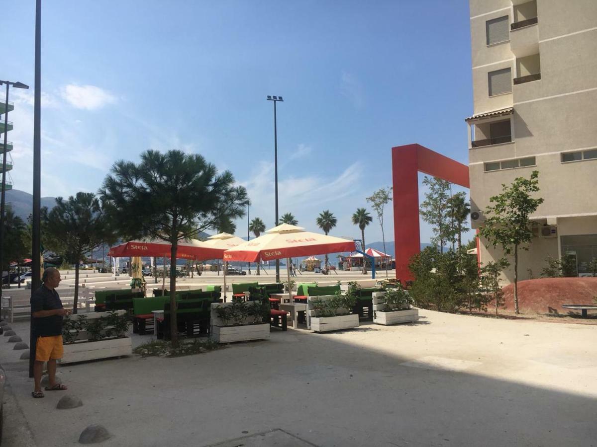 Mimi'S Beach Apartment Vlorë Εξωτερικό φωτογραφία